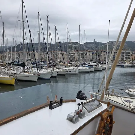 Bateau De Legende