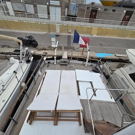 Bateau De Legende Πλωτό κατάλυμα Τουλόν
